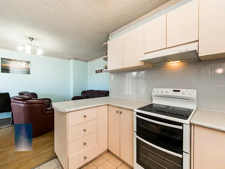 Seventh view of Homely house listing, 1/19 FREESIA WAY, Willetton WA 6155