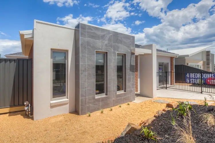 7 Rooney Crescent, Alfredton VIC 3350