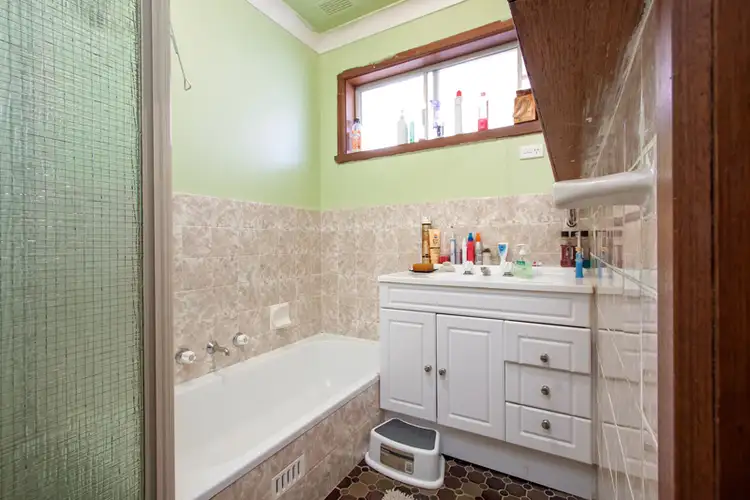 Fifth view of Homely house listing, 10 Temerloh Avenue, Tolland NSW 2650