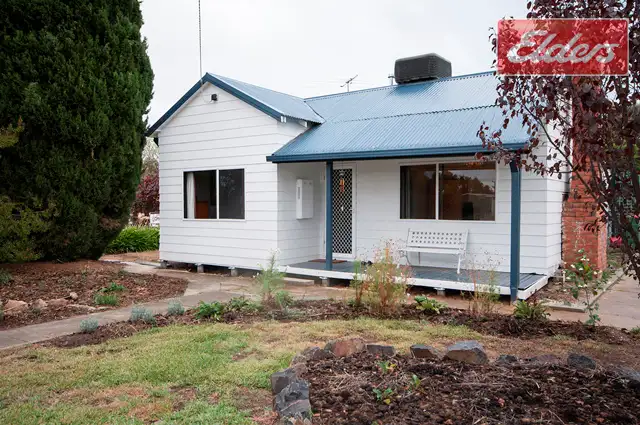53 Albert Road, Chiltern VIC 3683