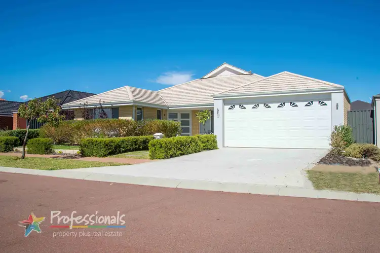 9 Solander Street, Harrisdale WA 6112