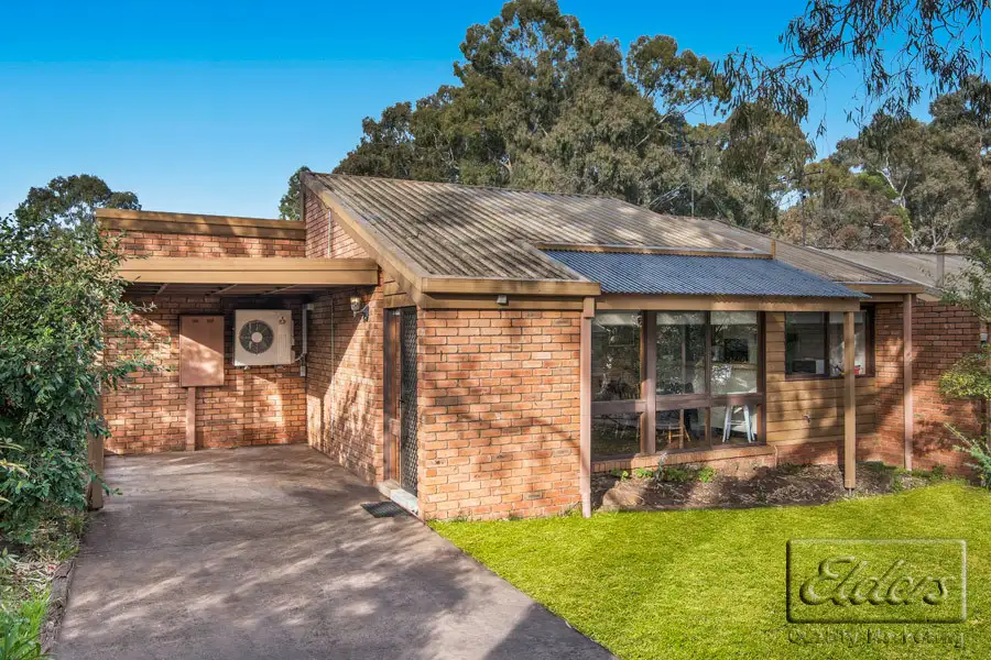 Main view of Homely unit listing, 1/165 Retreat Road, Spring Gully VIC 3550