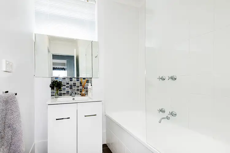 Sixth view of Homely apartment listing, 8/562 PASCOE VALE ROAD, Pascoe Vale VIC 3044