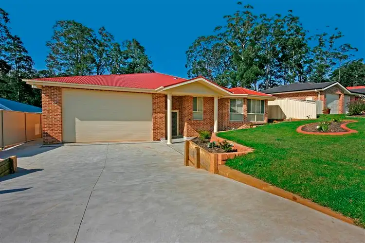 39 Courtenay Crescent, Long Beach NSW 2536