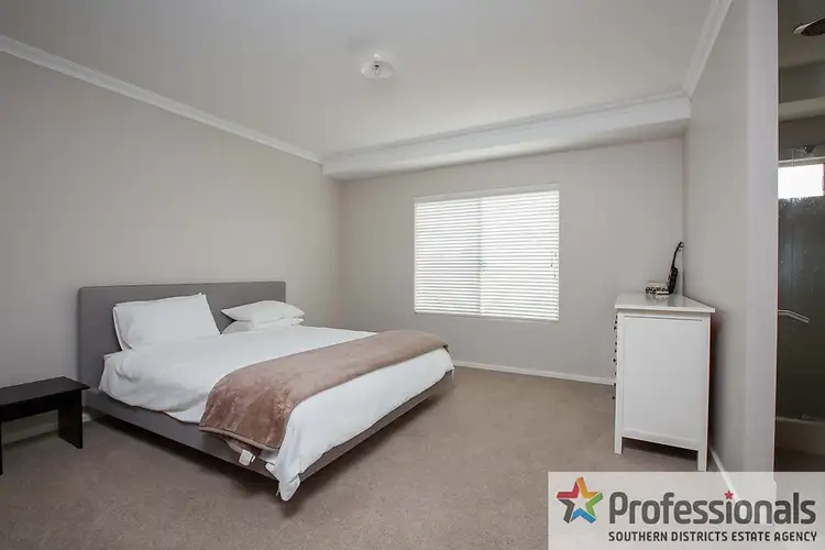 Seventh view of Homely house listing, 6 Jasper Road, Australind WA 6233