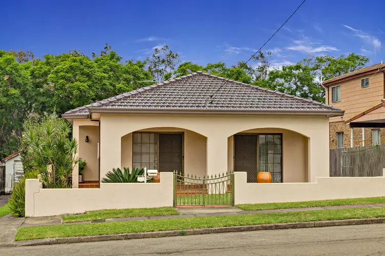 10 JONES STREET, Concord NSW 2137