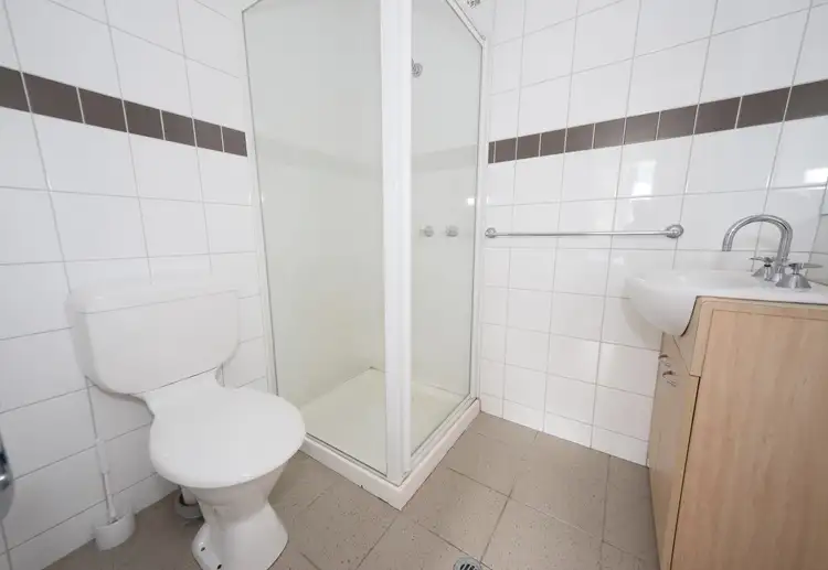 Fourth view of Homely apartment listing, B16E/662 Blackburn Road, Notting Hill VIC 3168