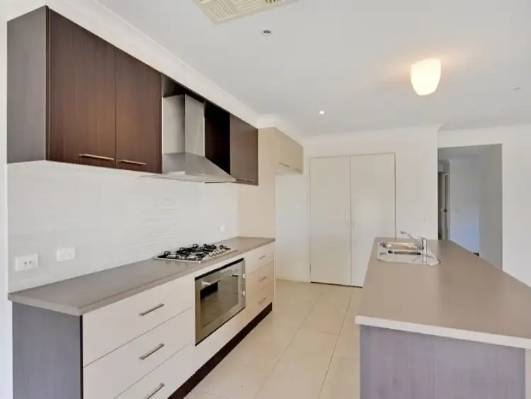 Sixth view of Homely house listing, 2 Yellowgum Drive, Kialla VIC 3631