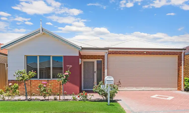 194 / 35 Lady Brand Drive, Greenfields WA 6210
