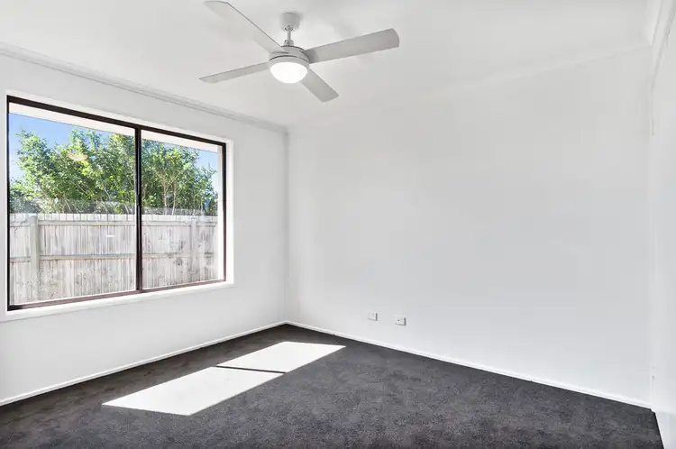 Seventh view of Homely house listing, 7 Meadow Brook Crescent, Merrimac QLD 4226