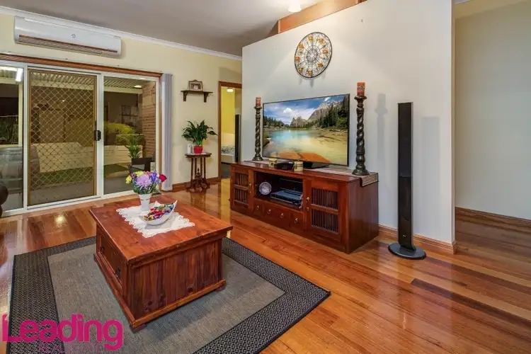 Fifth view of Homely house listing, 8 Bundanoon Avenue, Sunbury VIC 3429