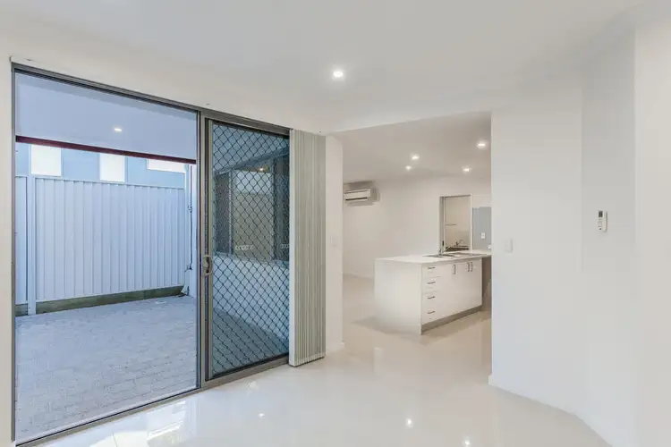 Fourth view of Homely house listing, 5/74 Frederick Road, Hamilton Hill WA 6163