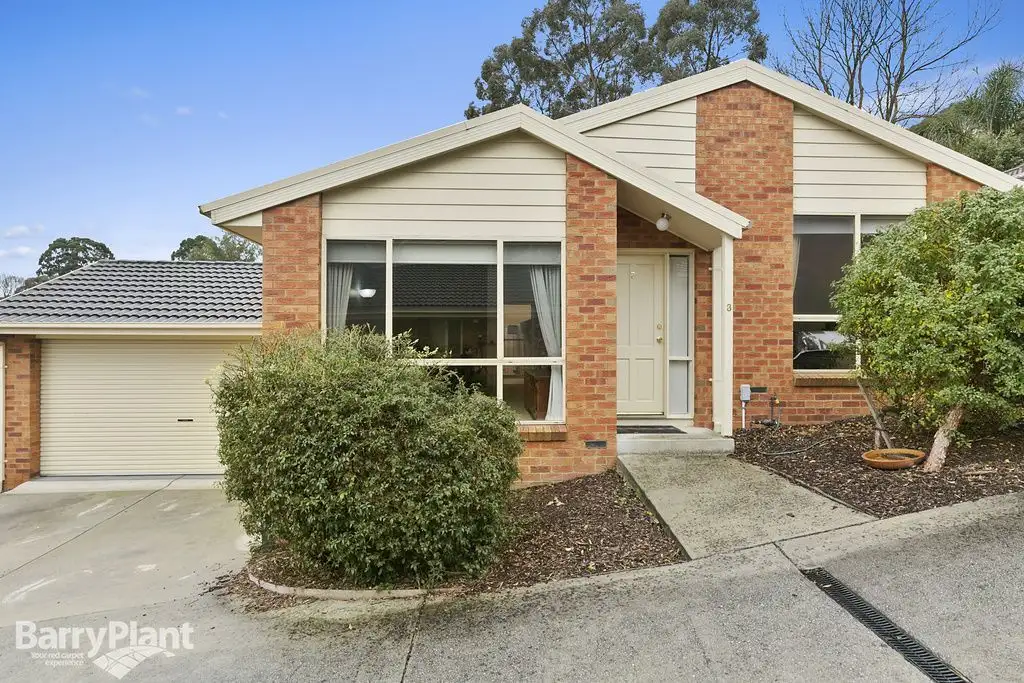 Main view of Homely unit listing, 3/8-10 Wyuna Walk, Mooroolbark VIC 3138
