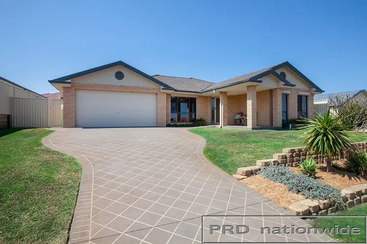 Second view of Homely house listing, 7 Willow Close, Thornton NSW 2322