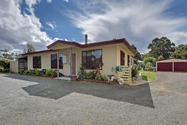 8 Carlton Court, Carlton TAS 7173