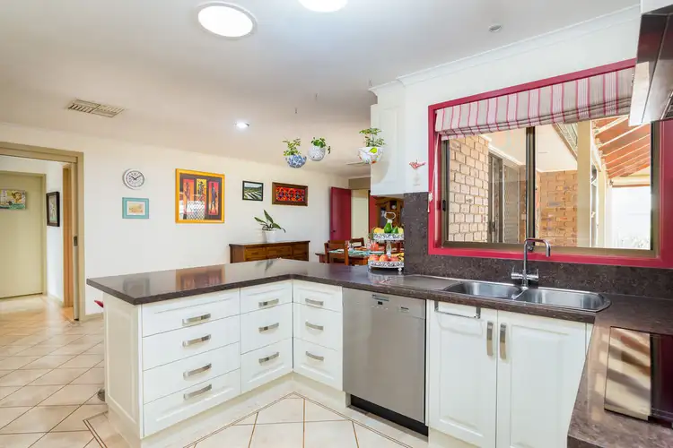Fifth view of Homely house listing, 6 EVANS WAY, Mildura VIC 3500