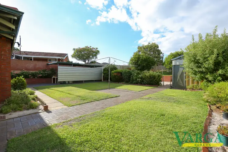 38 Kalangedy Drive, Riverton WA 6148