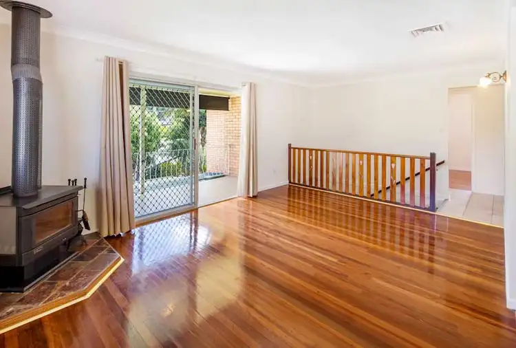 Second view of Homely house listing, 7 Kuringal Drive, Ferny Hills QLD 4055