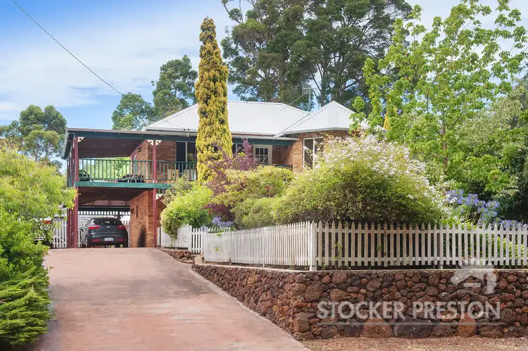 25 Barrett Street, Margaret River WA 6285