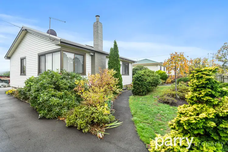 12 Carins Street, Waverley TAS 7250
