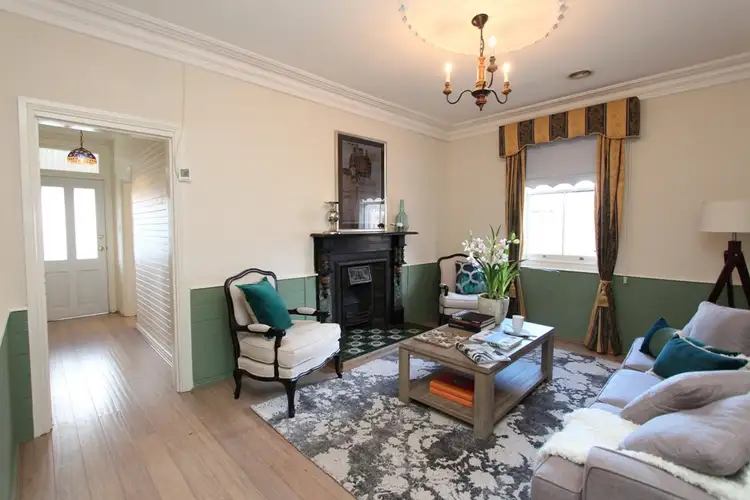 Third view of Homely house listing, 10 Henry Street, Bathurst NSW 2795
