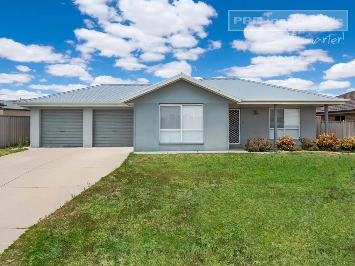 Main view of Homely house listing, 2 Birri Place, Glenfield Park NSW 2650