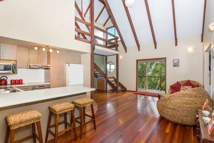 42 Broadwater Esplanade, Bilambil Heights NSW 2486