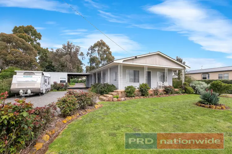 2083 Sunraysia Highway, Waubra VIC 3352