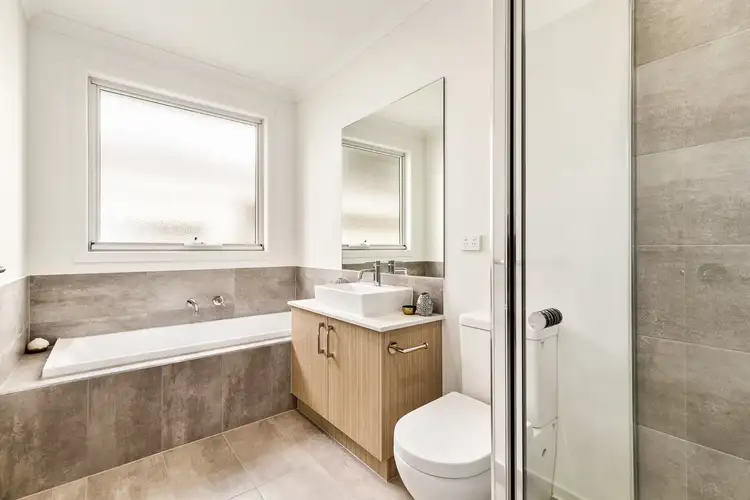 Sixth view of Homely townhouse listing, 7 Park Lane, Croydon VIC 3136