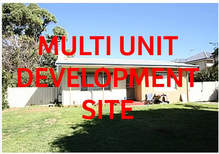 81 Kent St, Rockingham WA 6168