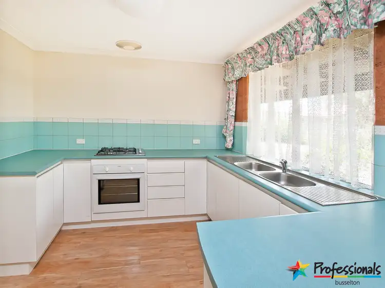 Fourth view of Homely house listing, 5 Jeffers Court, Abbey WA 6280