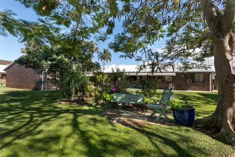 2/51 Ellen Street, Woody Point QLD 4019