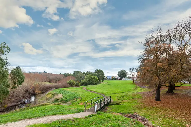 Sixth view of Homely unit listing, Unit 4, 52 Jennings Street, Kyneton VIC 3444