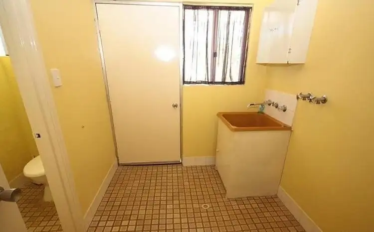 Fifth view of Homely semi-detached listing, 4 Jacaranda Crescent, Withers WA 6230