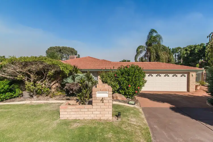 4 Higgins Place, Mount Nasura WA 6112