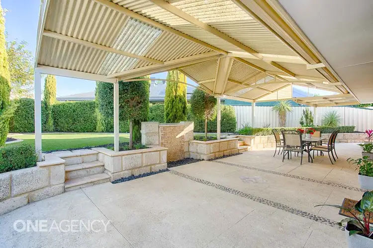 5B Chipper Close, Leeming WA 6149