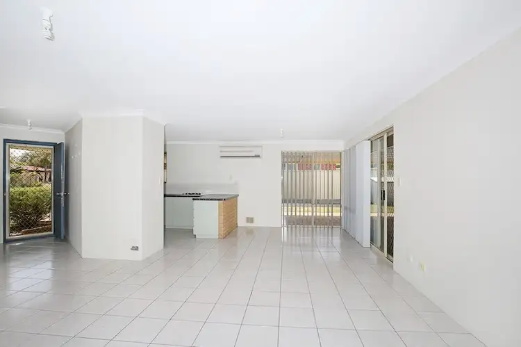 Sixth view of Homely house listing, 5 Augusta Mews, Meadow Springs WA 6210