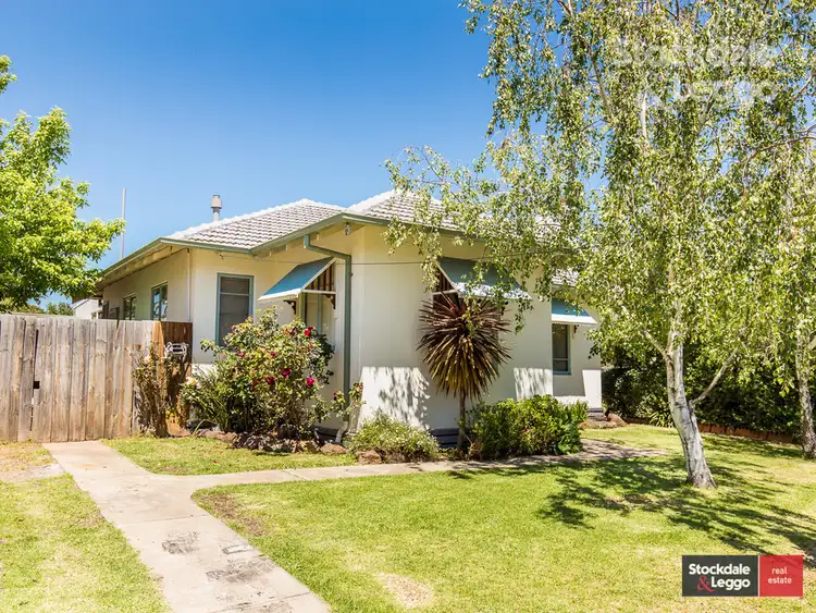 5 Charlesworth Street, Laverton VIC 3028