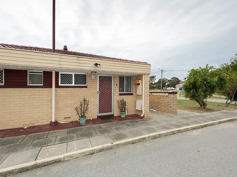 Main view of Homely house listing, Unit 1/4 Uldina Place, Pinjarra WA 6208
