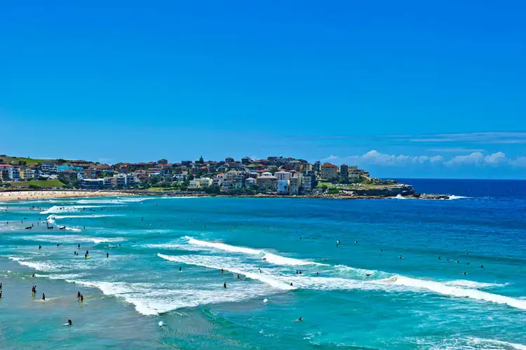 Sixth view of Homely apartment listing, 4&5/2-4 Notts Avenue, Bondi Beach NSW 2026