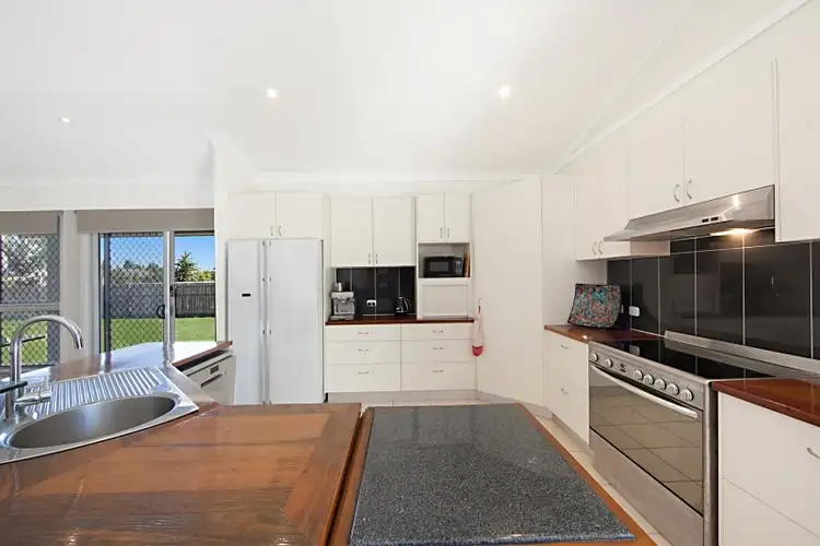 Fifth view of Homely house listing, 11 Midyim Court, Mount Low QLD 4818