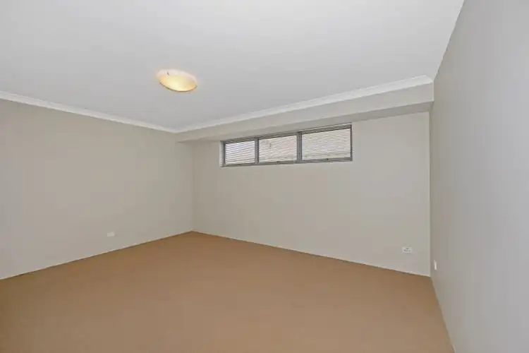 Fifth view of Homely house listing, 21 Peacock Avenue, Singleton WA 6175