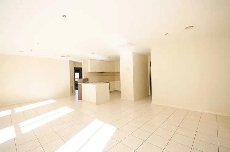 Seventh view of Homely house listing, 13 Swift Court, Wodonga VIC 3690