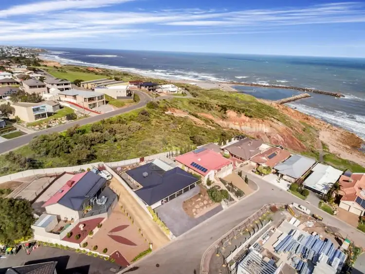 Second view of Homely house listing, 8 Sunset Court, O'sullivan Beach SA 5166