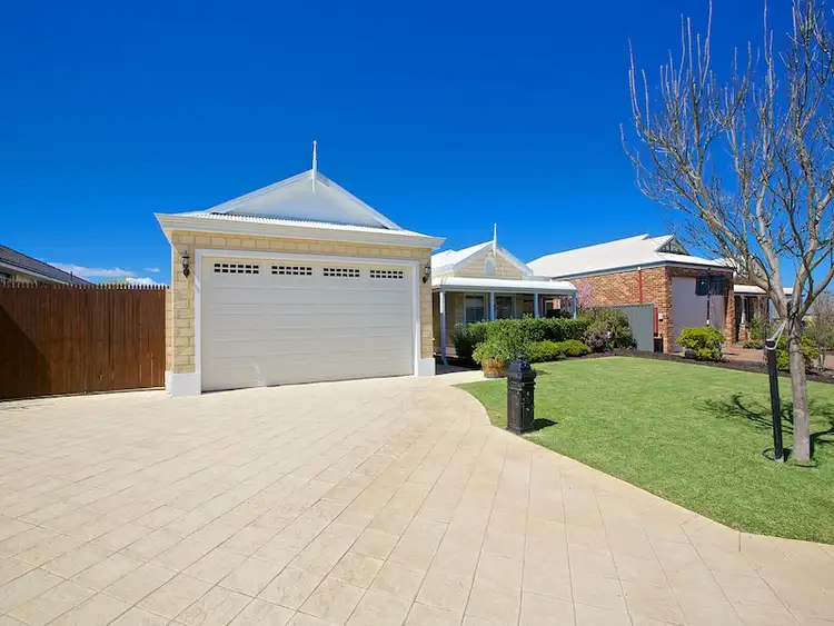 Second view of Homely house listing, 4 Arava Circle, Aveley WA 6069