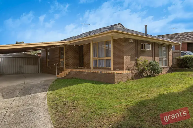 4 Surrey Close, Hallam VIC 3803