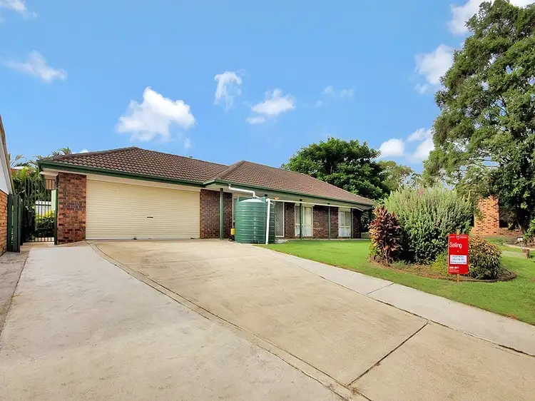15 Mark Court, Raceview QLD 4305