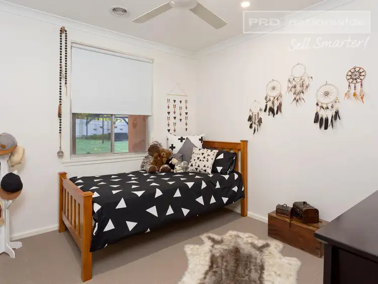 Sixth view of Homely house listing, 24 White Avenue, Kooringal NSW 2650