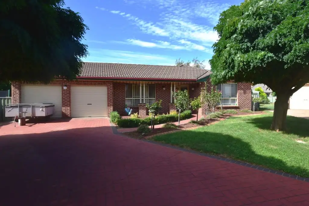 Main view of Homely house listing, 4 Mallee Place, Orange NSW 2800