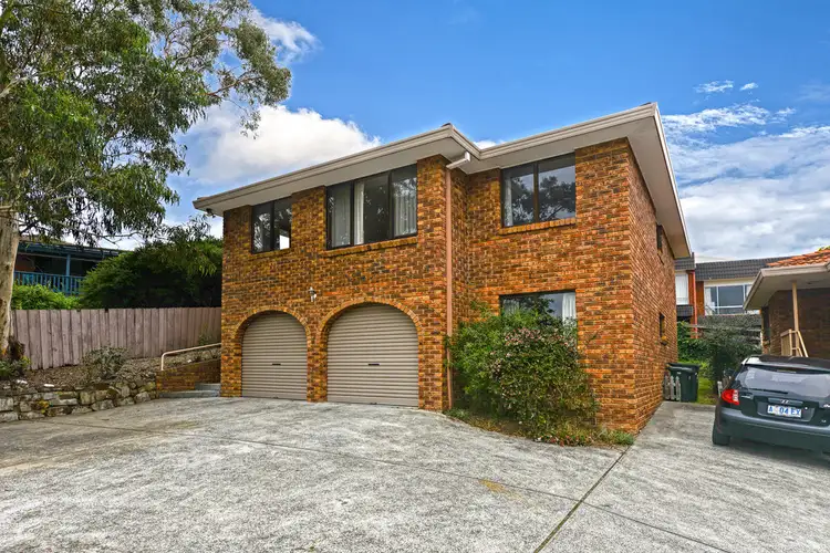 1/11 Solana Place, Sandy Bay TAS 7005